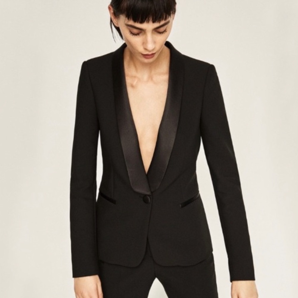 Black Zara Tuxedo Blazer